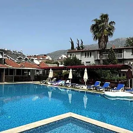 Carmina Otel