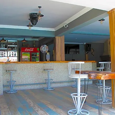 Carmina Otel
